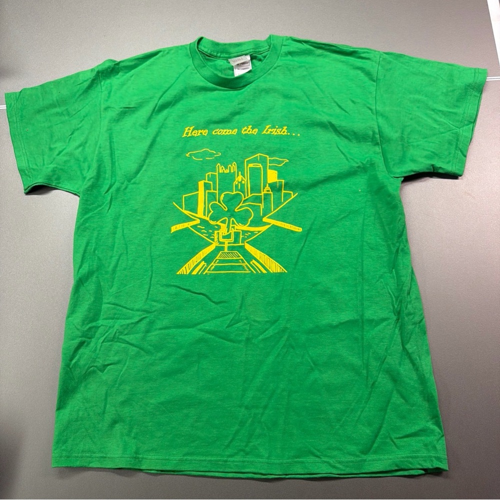 Vintage Men’s Green Notre Dame Fruit of the Loom St. Patrick's Day t-shirt XL